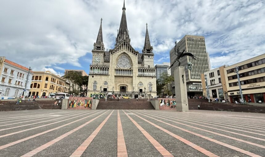 Catedral Basílica Metropolitana de Nuestra Señora del Rosario de Manizales